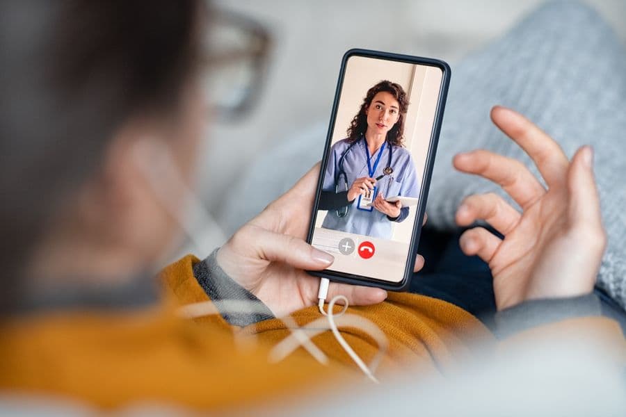 Terapia online – czy jest równie skuteczna jak stacjonarna?