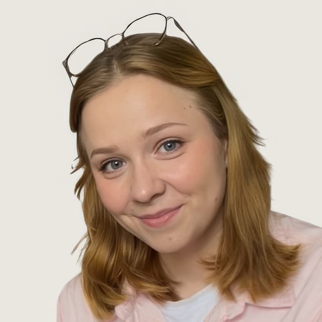 mgr Julia Augustyniak